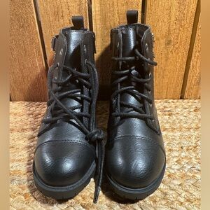 NWT Girls Black Lace-Up Combat Boots Sz 11